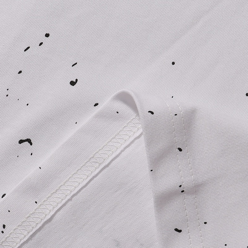 AURAMIRI  T-Shirt