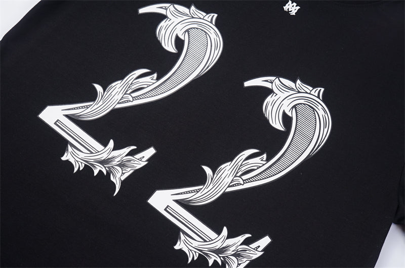 AURAMIRI  T-Shirt