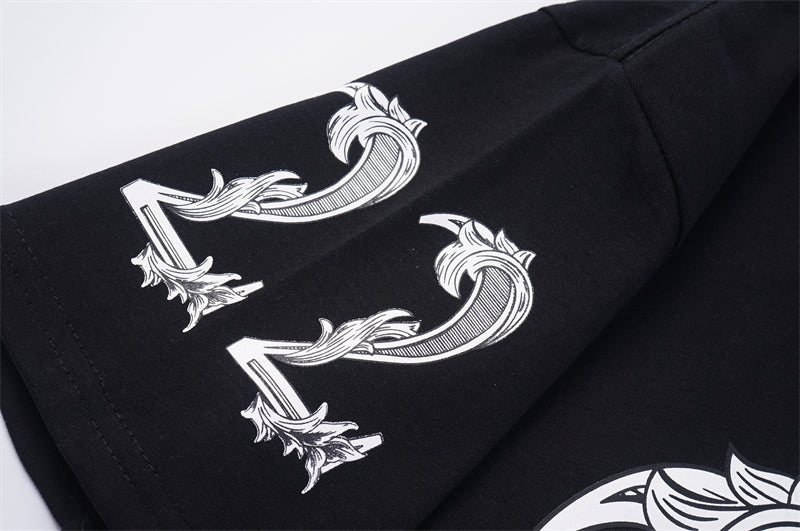 AURAMIRI  T-Shirt